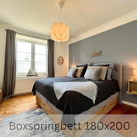 Apartment Meeresbrise Mit Balkon 胡苏姆 外观 照片
