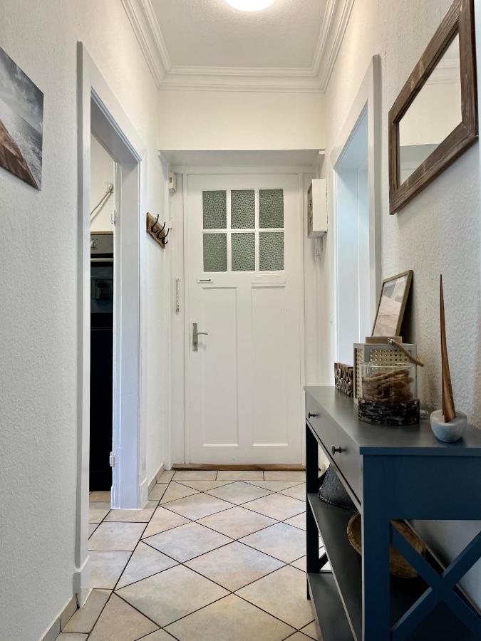 Apartment Meeresbrise Mit Balkon 胡苏姆 外观 照片